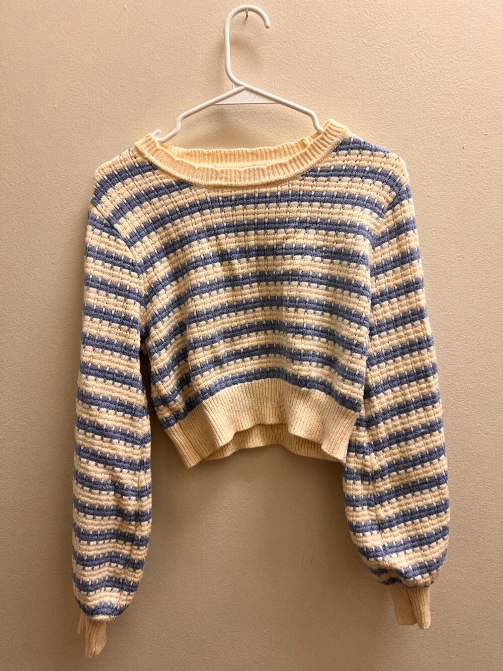 Altar’d State Blue & Cream Striped Cropped Sweater Size Small Balloon Sleeve